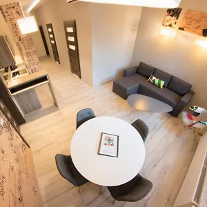 yourplace-central-apartments-krakow.krakowhotelspoland.com/