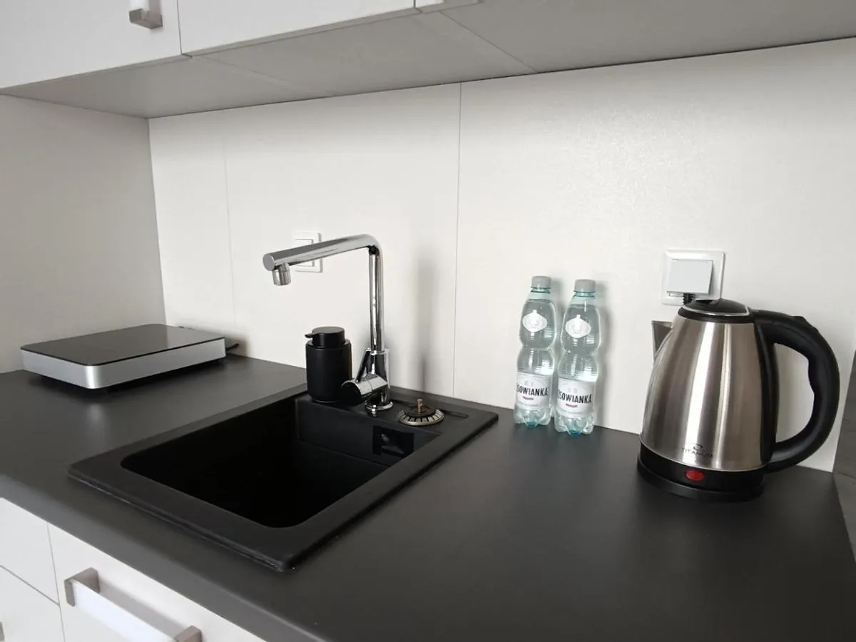 Apartamenty Wiktoryn 6A ワルシャワ